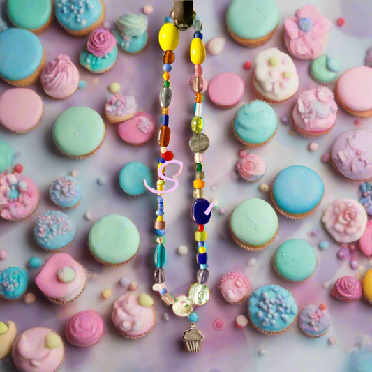 NECKLACE8 - Cupcake Delight