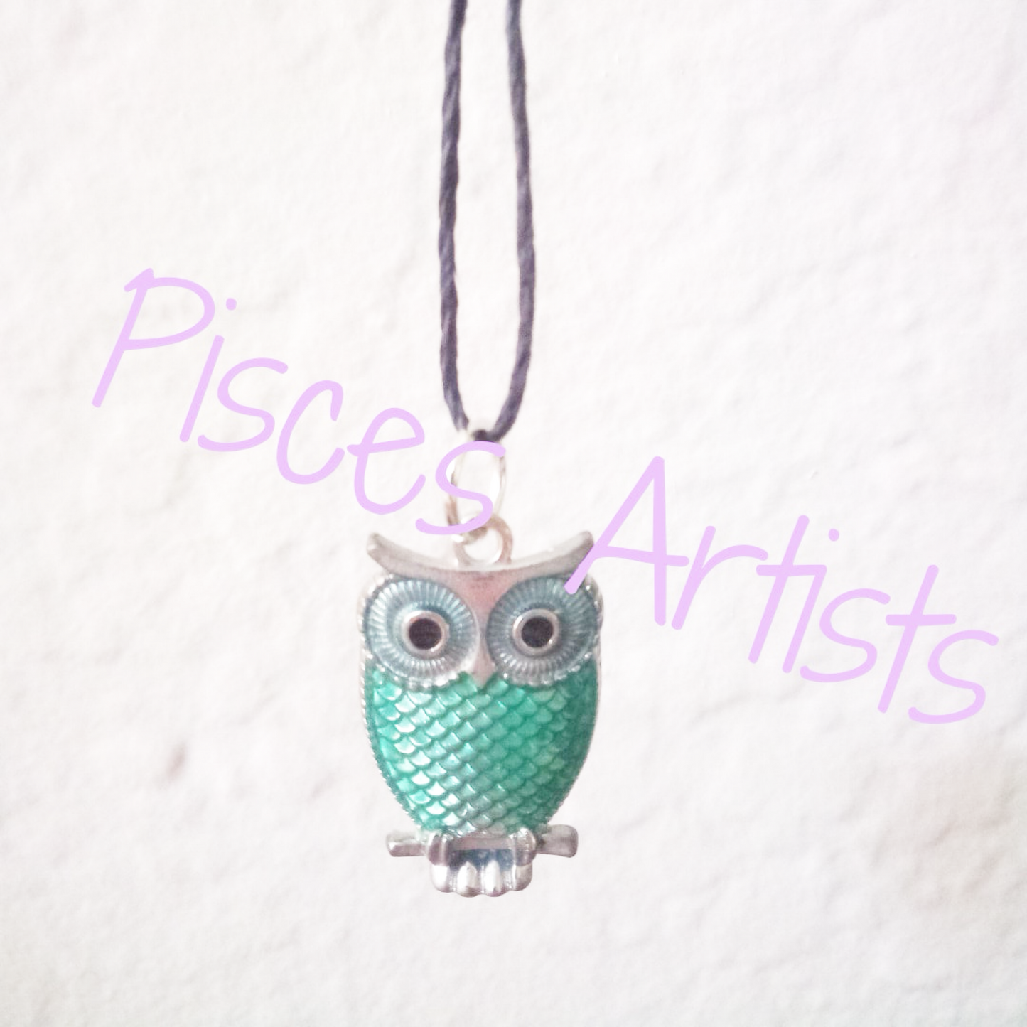 M112 - Sage Owl (14" Cord)